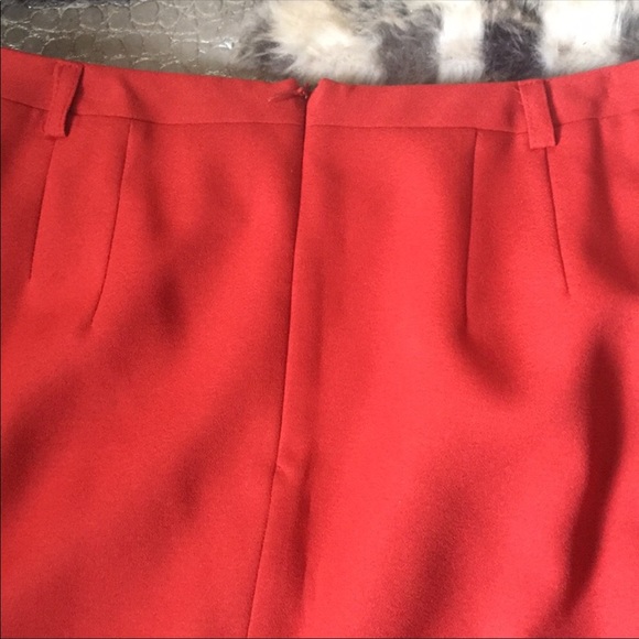 TRISTAN | Lined Red Skirt Size 2 - Picture 3 of 4